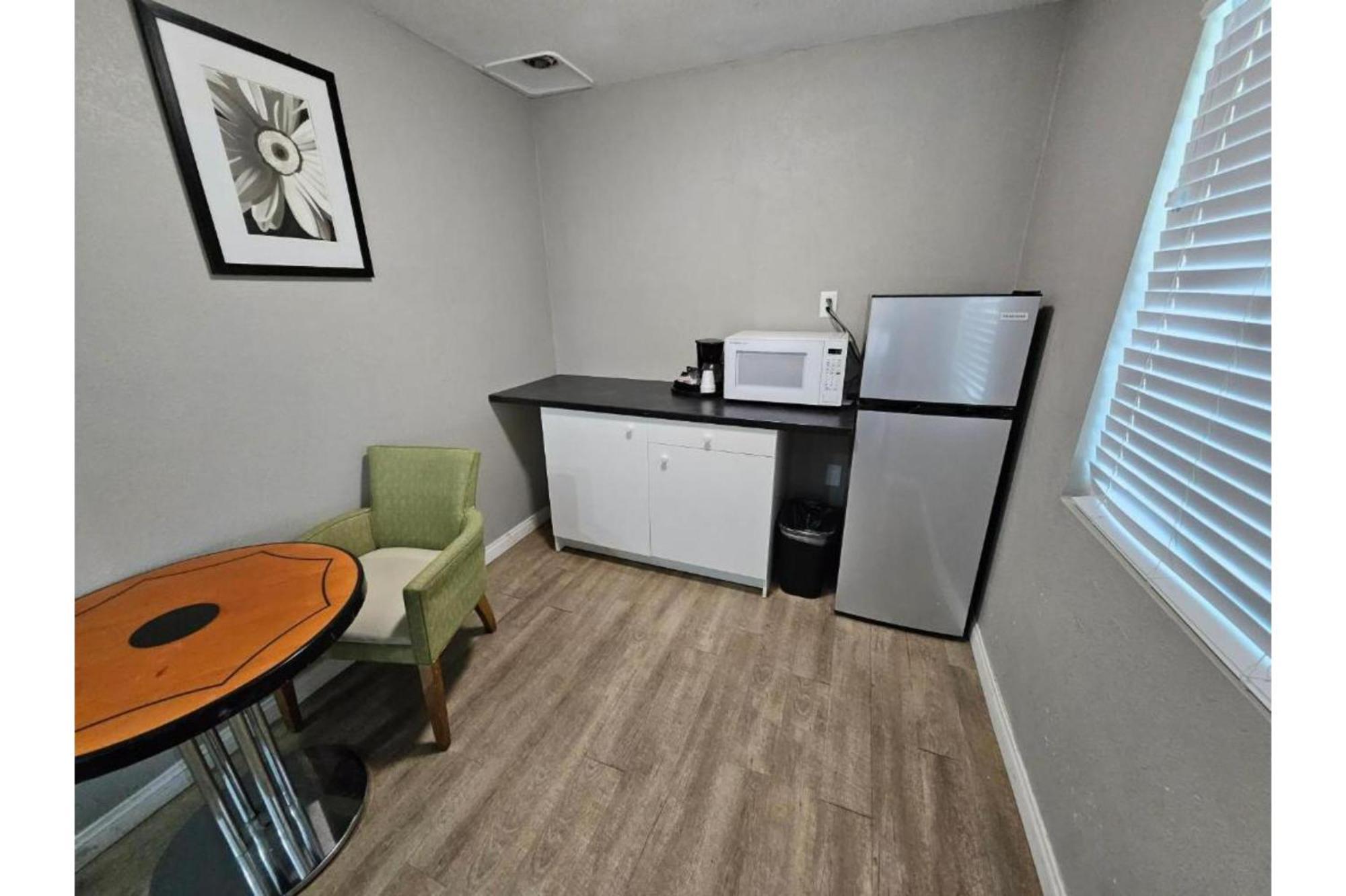Hotel Ridgecrest An Extended Stay Studio Kültér fotó