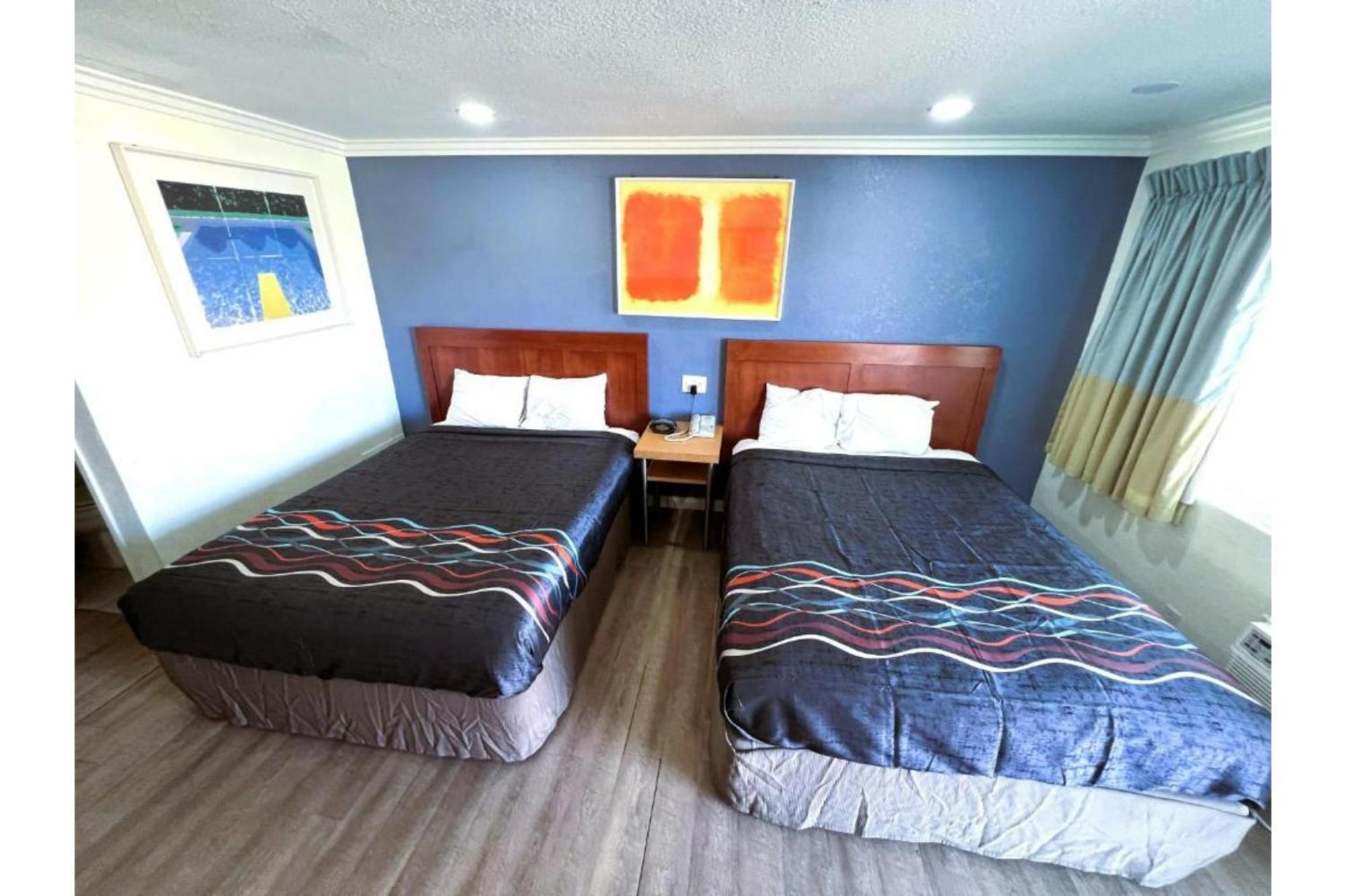 Hotel Ridgecrest An Extended Stay Studio Kültér fotó